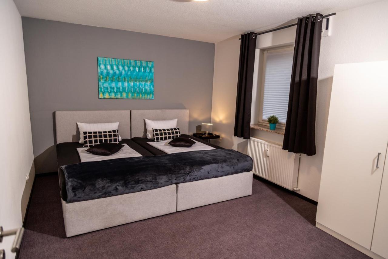 Aparthotel Менден Екстериор снимка