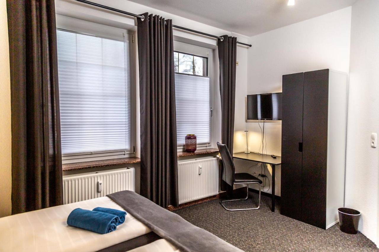 Aparthotel Менден Екстериор снимка
