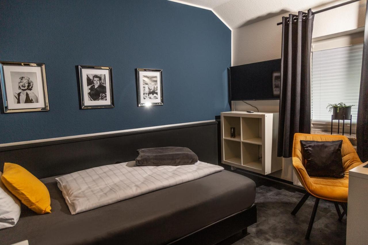 Aparthotel Менден Екстериор снимка